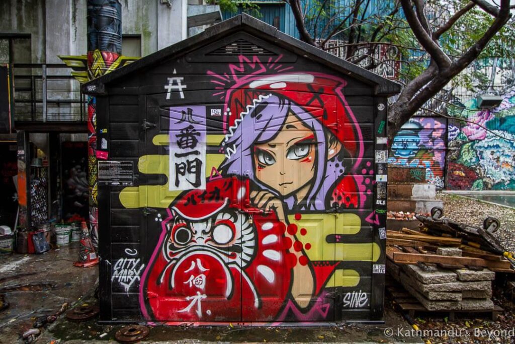 Explore Urban Creativity: Street Art Tour in Yaba and Surulere